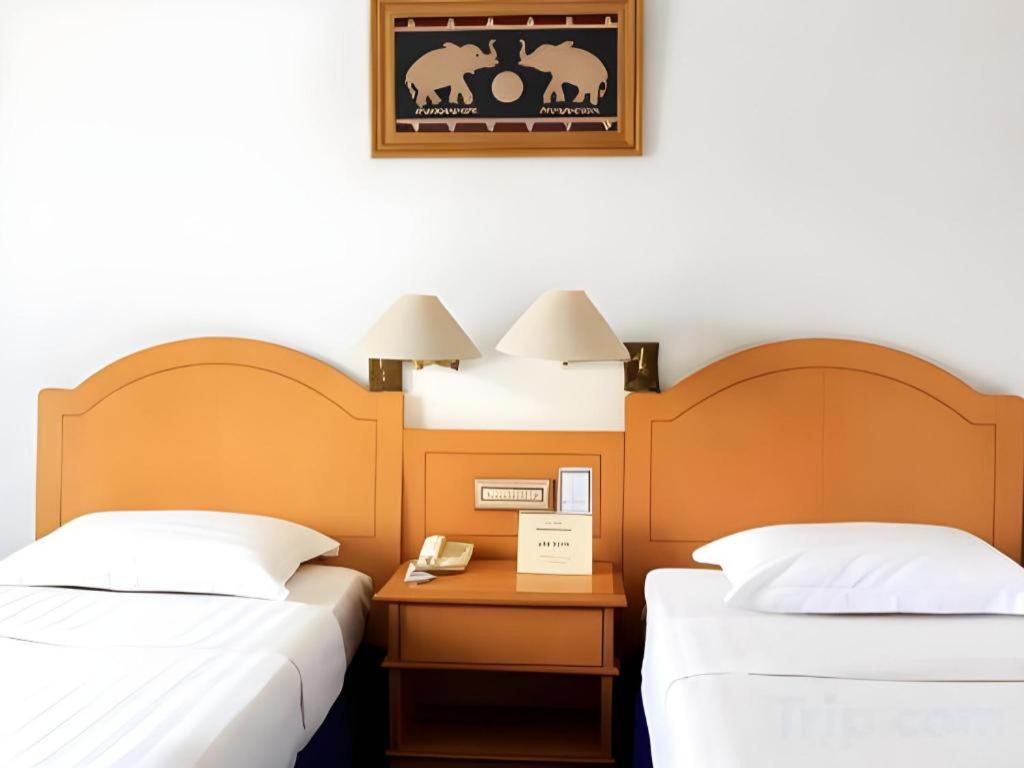 Hotel Marcopolo Bandar Lampung Ngoại thất bức ảnh
