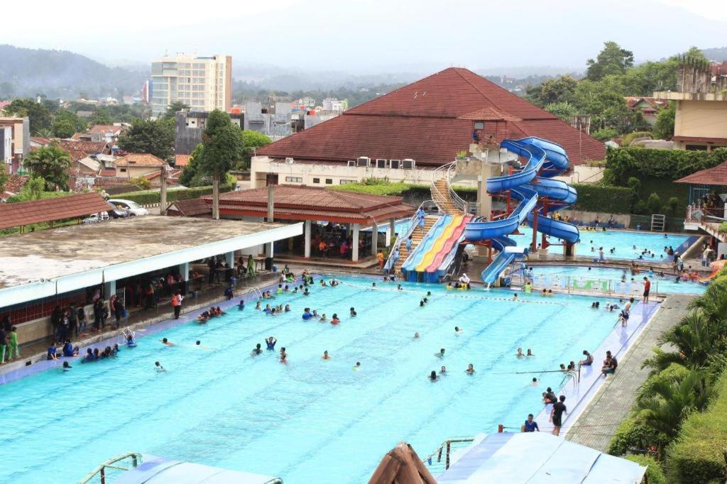 Hotel Marcopolo Bandar Lampung Ngoại thất bức ảnh