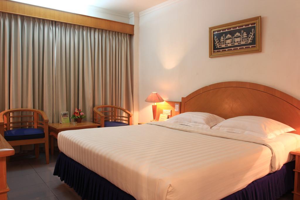 Hotel Marcopolo Bandar Lampung Ngoại thất bức ảnh