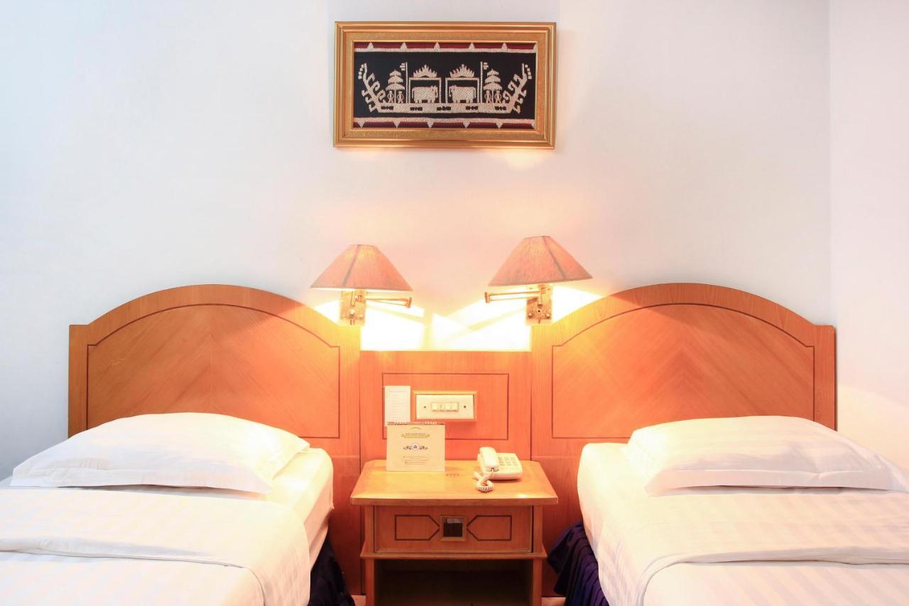 Hotel Marcopolo Bandar Lampung Ngoại thất bức ảnh