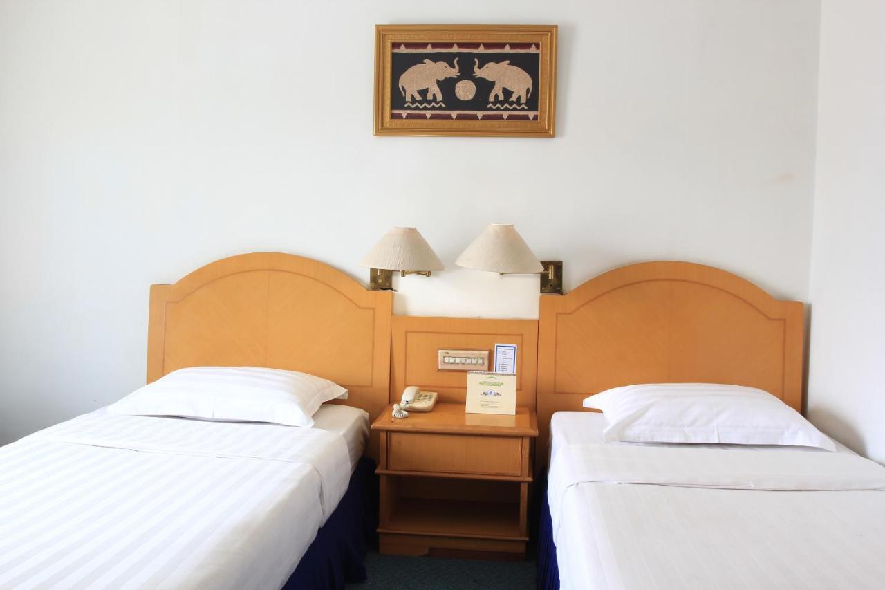 Hotel Marcopolo Bandar Lampung Ngoại thất bức ảnh